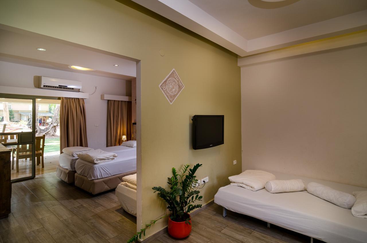 Bait Alfa Kibbutz Country Lodging Bet Alfa Ngoại thất bức ảnh
